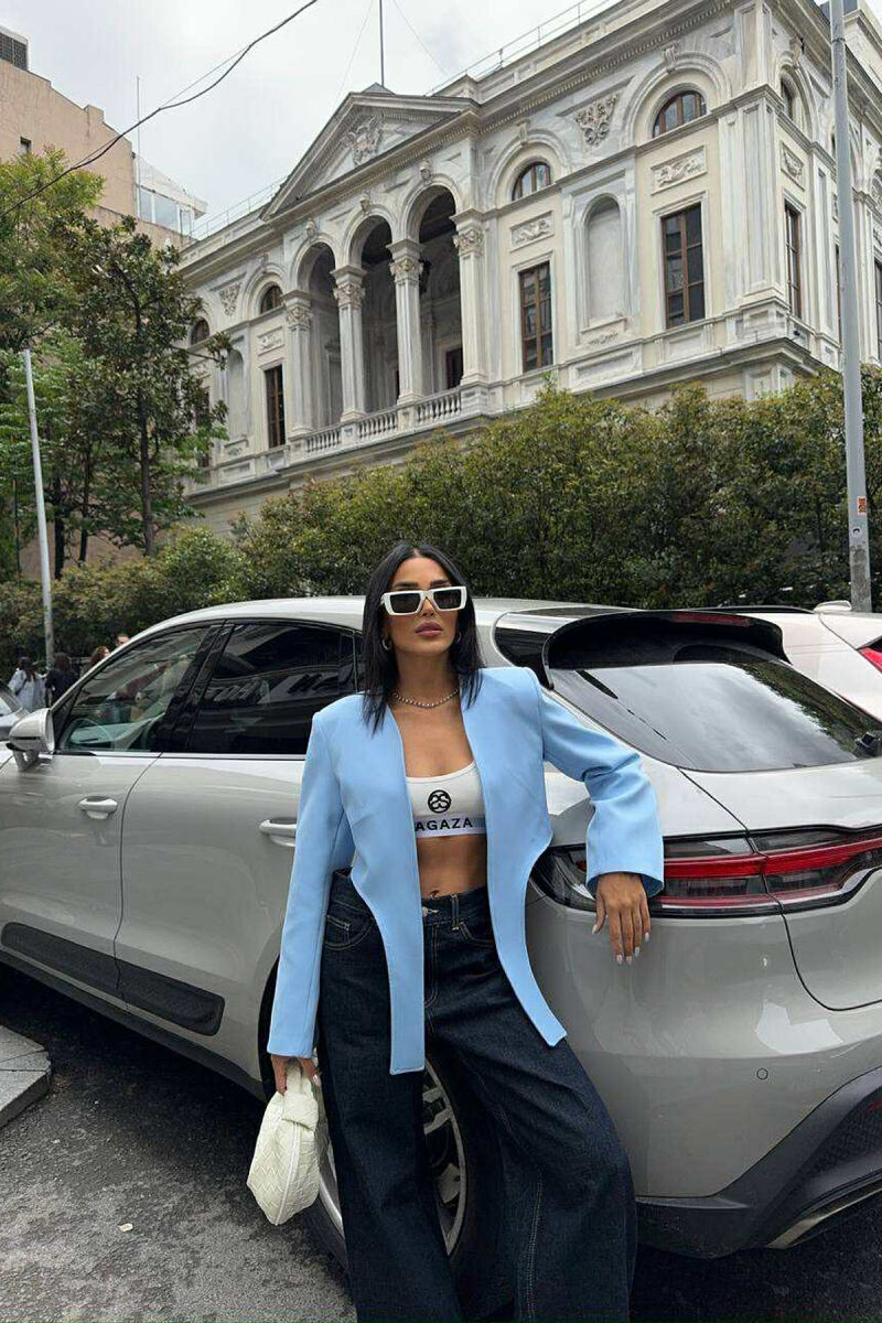 XHAKETË NJË NGJYRËSHE E SHKURTËR PËR FEMRA NË NGJYRËN BLU E HAPUR - 5