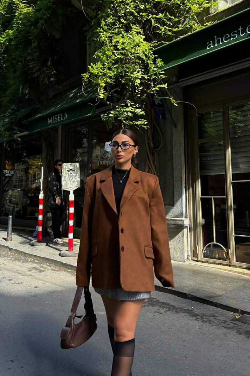 XHAKETE NJE NGJYRESHE KLASIKE PER FEMRA NE NGJYRE KAFE - 1