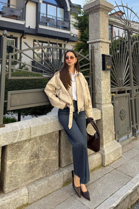 XHAKETË NJË NGJYRËSHE LËKURE PËR FEMRA NË NGJYRË BEZHË - 4