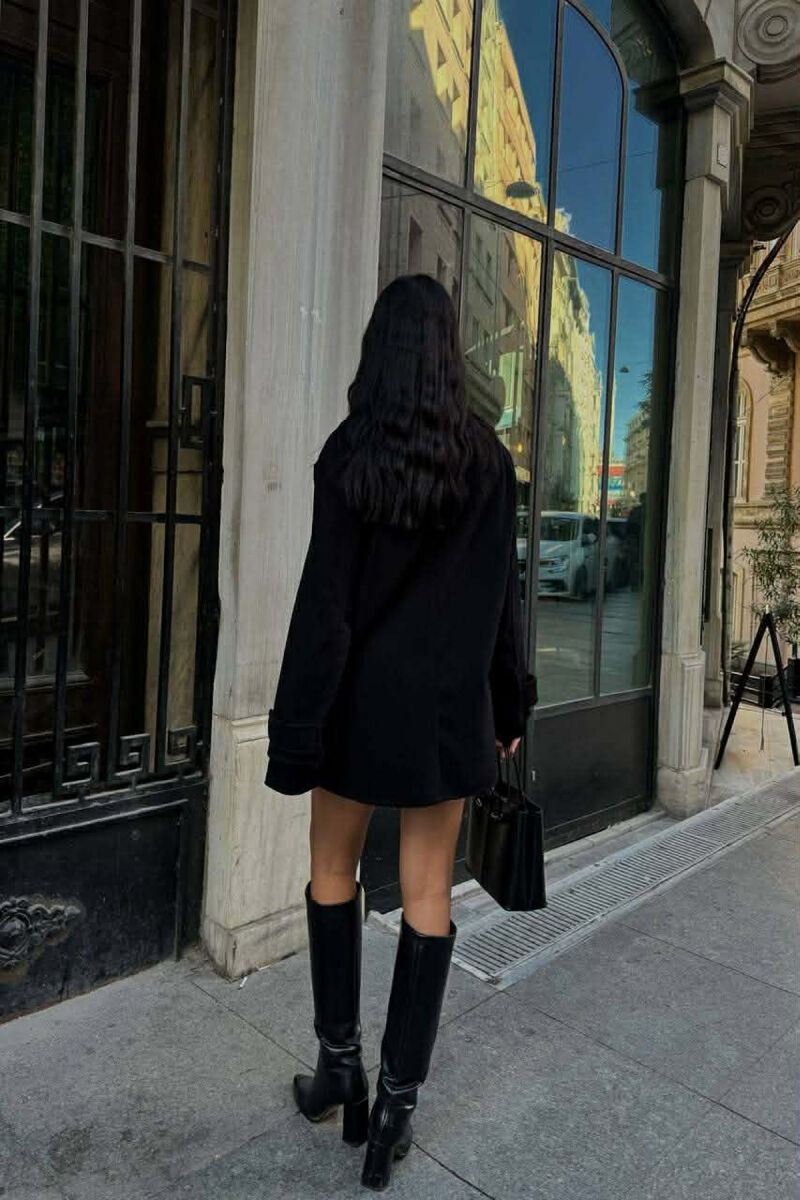 XHAKETE NJE NGJYRESHE ME BUTONA PER FEMRA NE NGJYRE TE ZEZE - 5