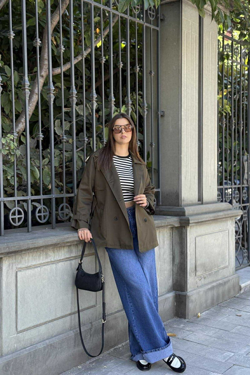 XHAKETË NJË NGJYRËSHE ME DETAJIN E RRIPIT PËR FEMRA NË NGJYRËN JESHILE - 1