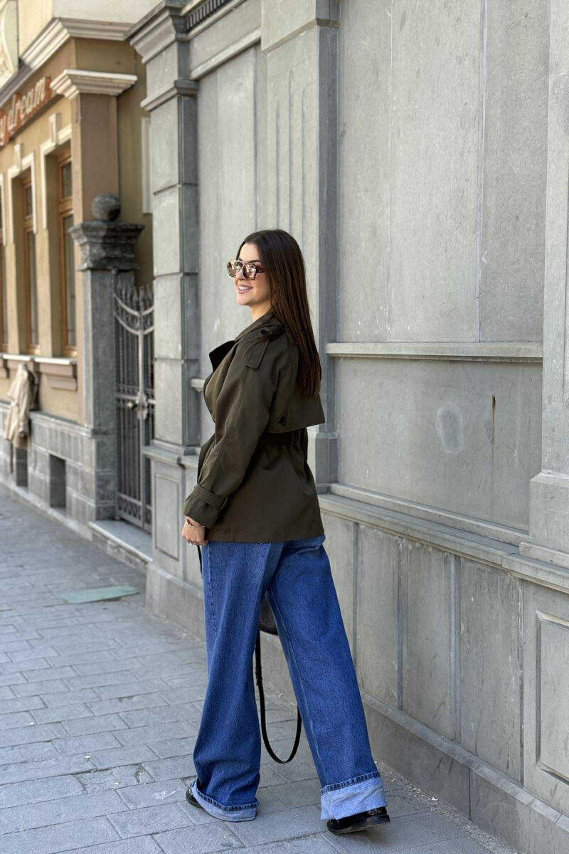 XHAKETË NJË NGJYRËSHE ME DETAJIN E RRIPIT PËR FEMRA NË NGJYRËN JESHILE - 3