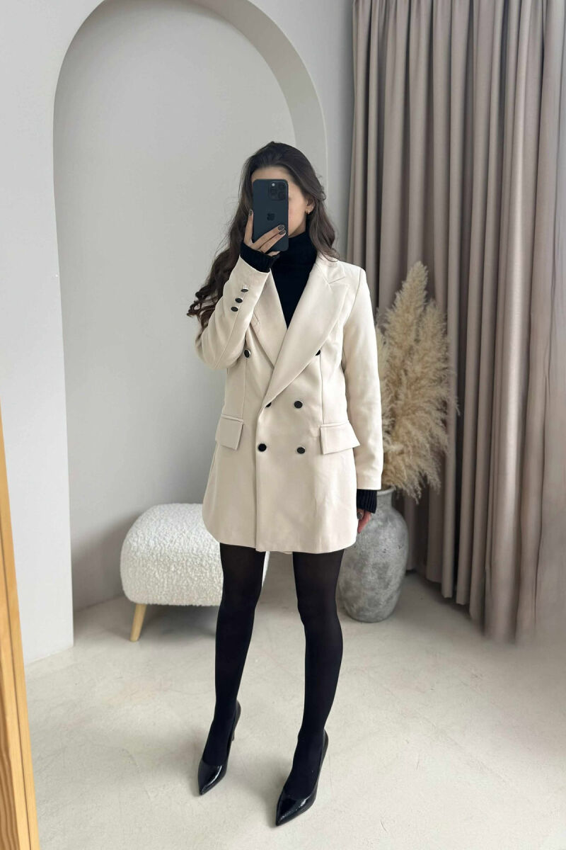 XHAKETË NJË NGJYRËSHE PËR FEMRA NË NGJYRË KREM - 4