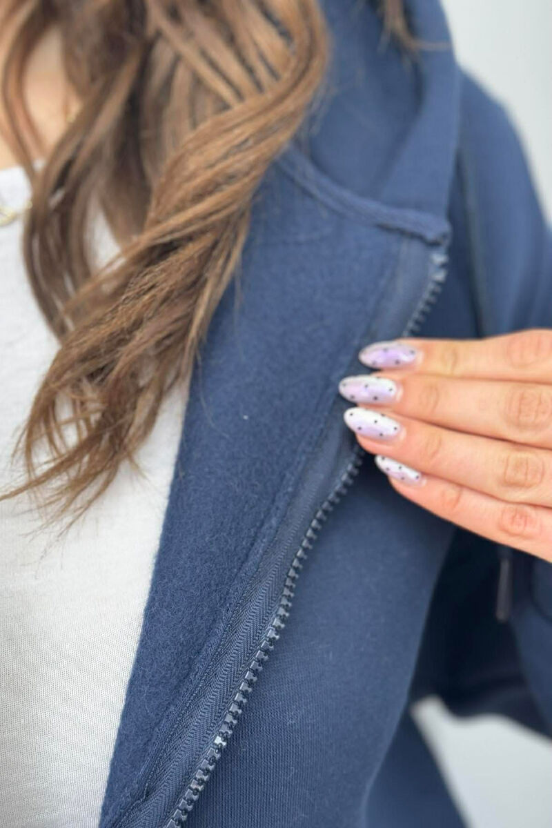 XHAKETE PAMBUKU NJE NGJYRESHE ME PUSH PER FEMRA NE NGJYRE BLU TE ERRET - 5