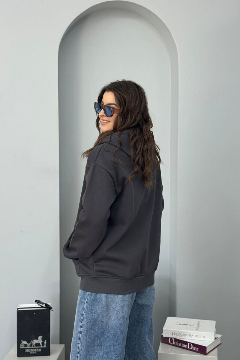 XHAKETE PAMBUKU NJE NGJYRESHE ME PUSH PER FEMRA NE NGJYRE GRI TE ERRET - 2