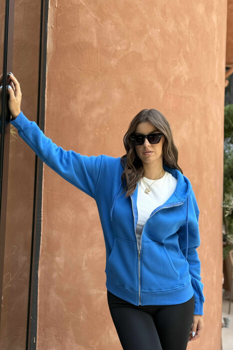 XHAKETË PAMBUKU NJË NGJYRËSHE PËR FEMRA NË NGJYRËN BLU TË ZBARDHUR - 2