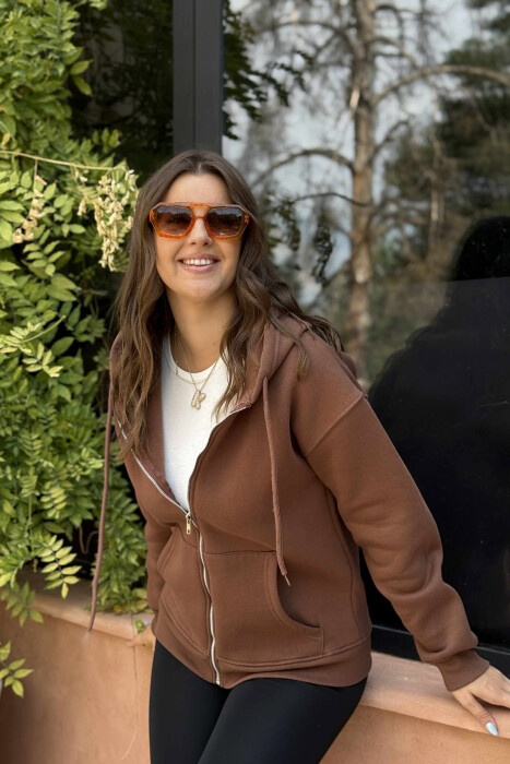 XHAKETË PAMBUKU NJË NGJYRËSHE PËR FEMRA NË NGJYRËN KAFE - 2