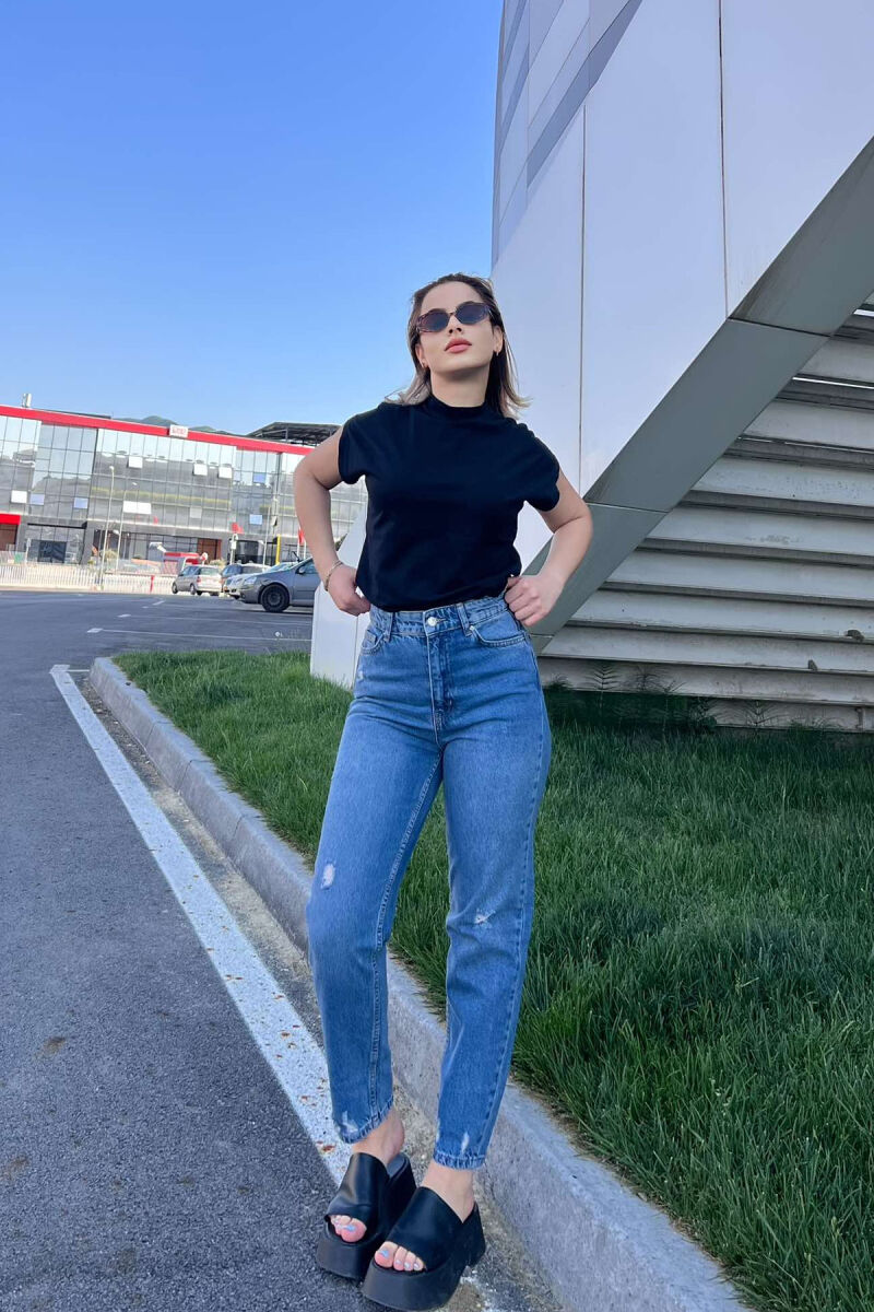 XHINSE TË THJESHTA ME GËRVISHTJE PËR FEMRA NË NGJYRËN BLU - 3
