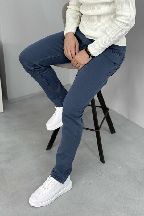 XHINSE NJE NGJYRESHE ELASTIKE PER MESHKUJ NE NGJYRE BLU TE ZBARDHUR - 3