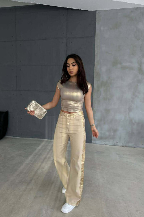 XHINSE NJE NGJYRESHE ME DETAJE SILVER PER FEMRA NE NGJYRE BEZHE - 5