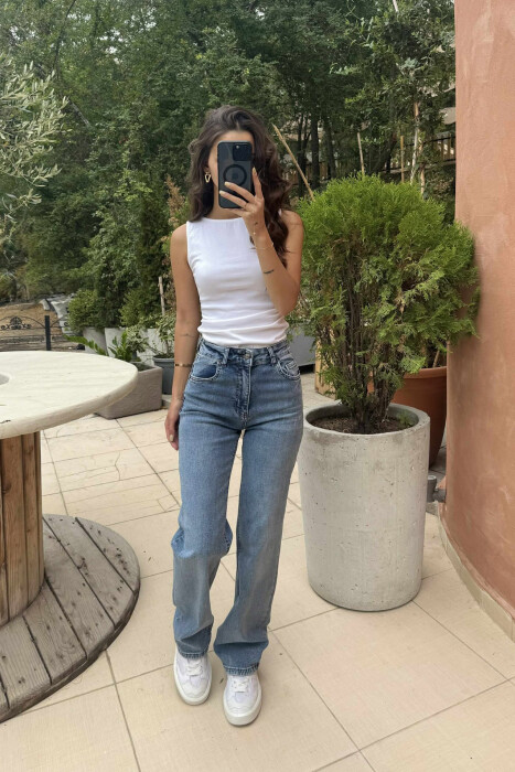 XHINSE NJË NGJYRËSHE PËR FEMRA NË NGJYRËN BLU E CELUR - 2