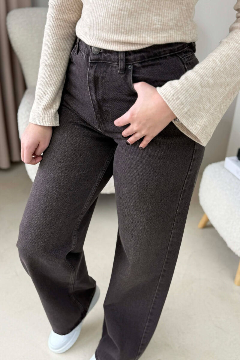 XHINSE NJË NGJYRËSHE TË GJËRA PËR FEMRA NË NGJYRËN KAFE - 4