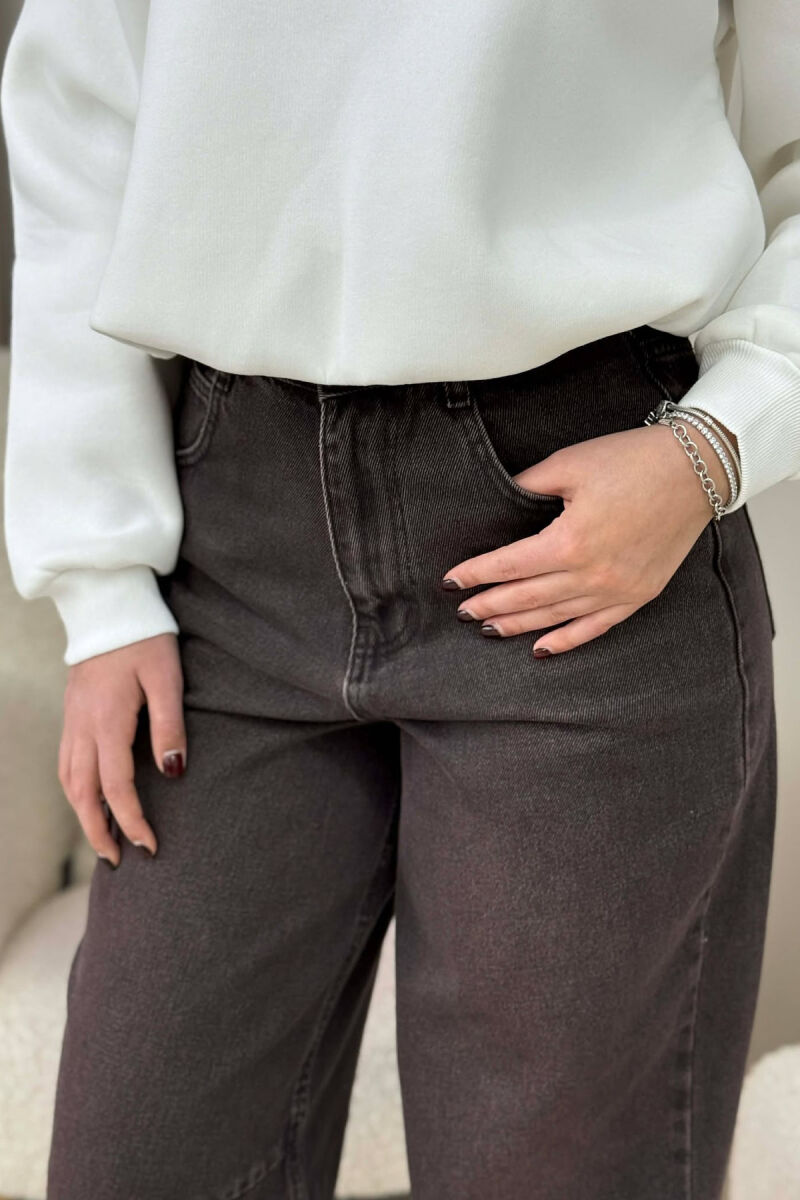 XHINSE NJË NGJYRËSHE PËR FEMRA NË NGJYRËN KAFE - 8