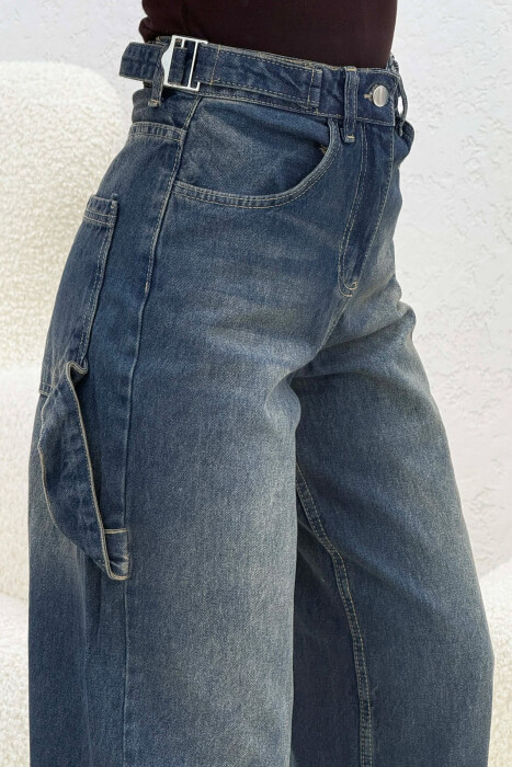 XHINSE PËR FEMRA ME DETAJIN E RRIPAVE NË NGJYRËN BLU - 4