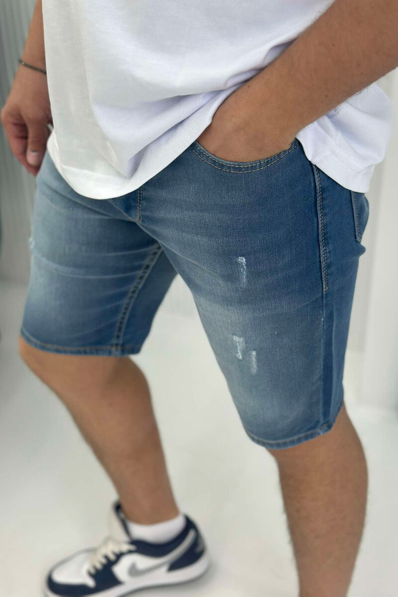 XHINSE TË SHKURTRA ME GËRVISHTJE PËR MESHKUJ NË NGJYRËN BLU E ZBARDHUR - 2
