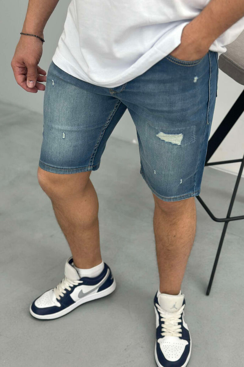 XHINSE TË SHKURTRA ME GËRVISHTJE PËR MESHKUJ NË NGJYRËN BLU E ZBARDHUR - 2