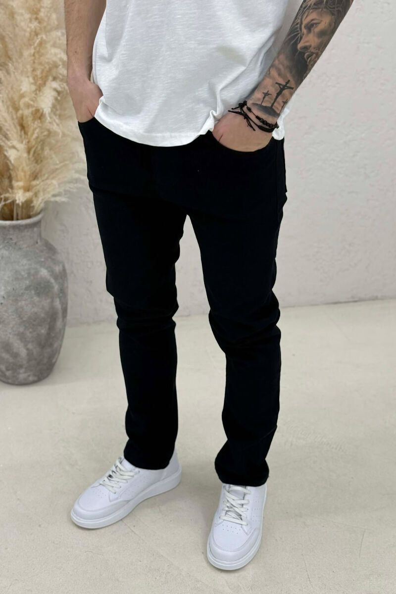 XHINSE TË THJESHTA NJË NGJYRËSHE ME ELASTICITET PËR MESHKUJ NË NGJYRË TE ZEZE - 2