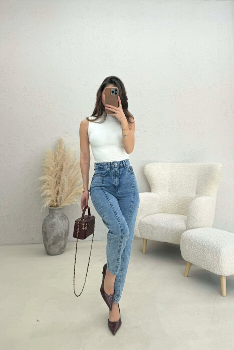 XHINSE TE THJESHTA NJE NGJYRESHE PER FEMRA NE NGJYRE BLU - 4