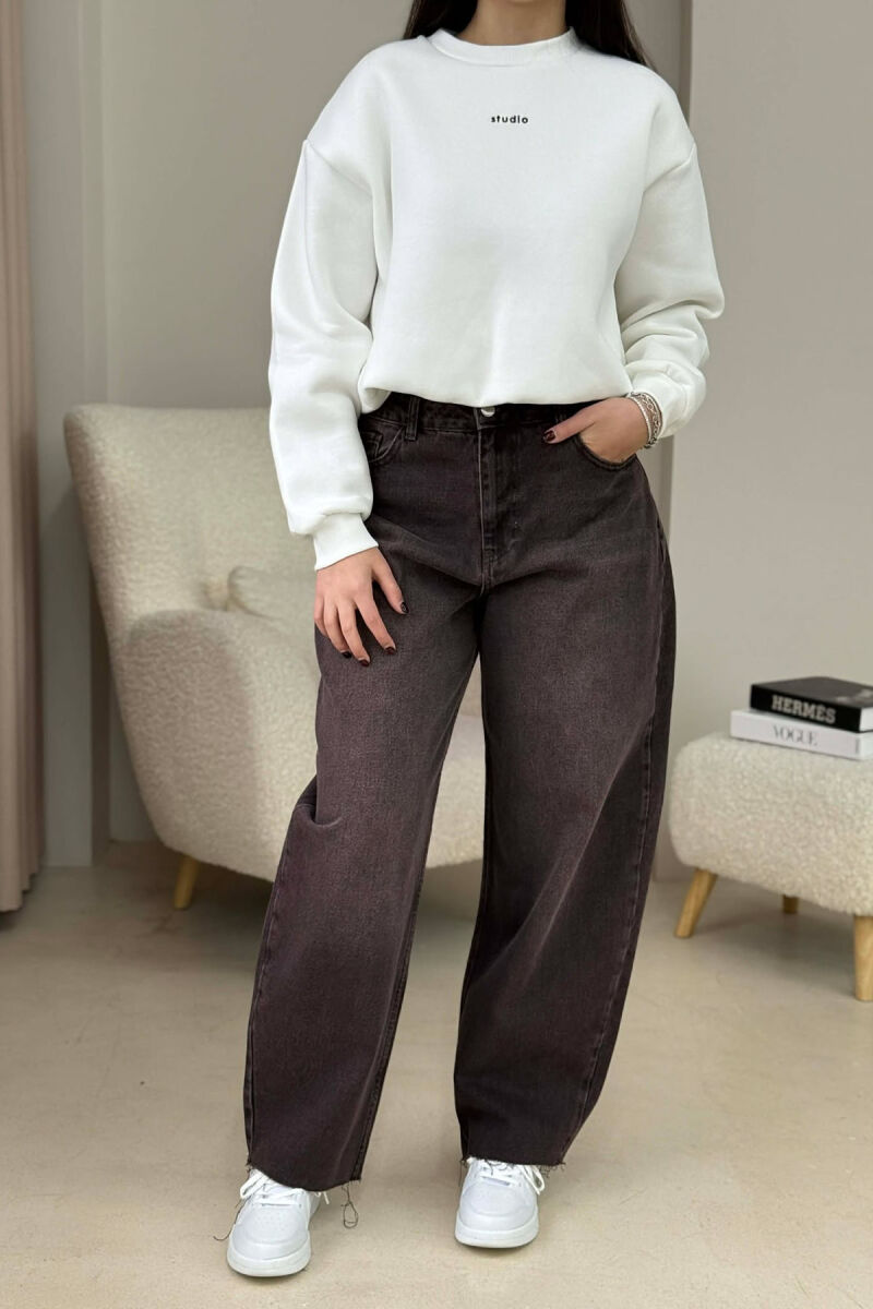 XHINSE TE THJESHTA NJE NGJYRESHE PER FEMRA NE NGJYRE KAFE - 3