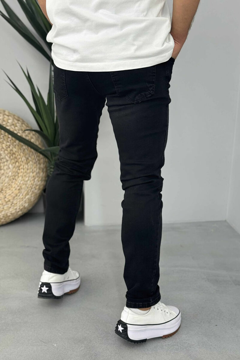 XHINSE TË THJESHTA NJË NGJYRËSHE PËR MESHKUJ NË NGJYRËN E ZEZË - 4