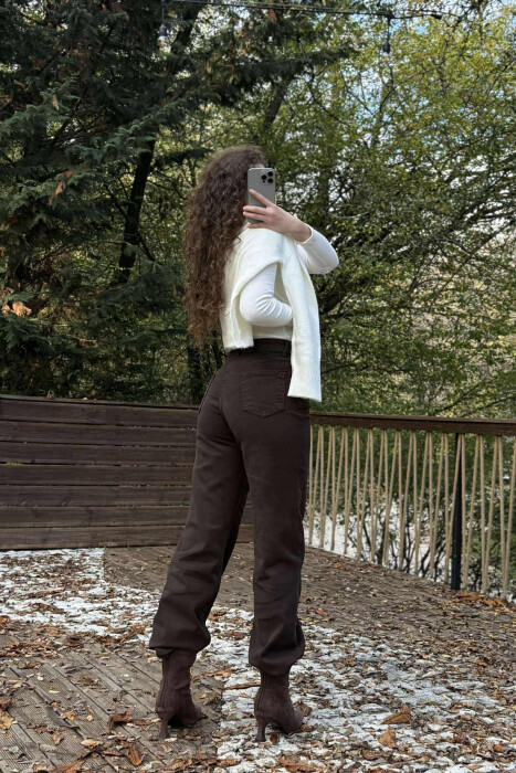 XHINSE TE THJESHTA NJE NGJYRESHE TE GJERA PER FEMRA NE NGJYRE KAFE - 10