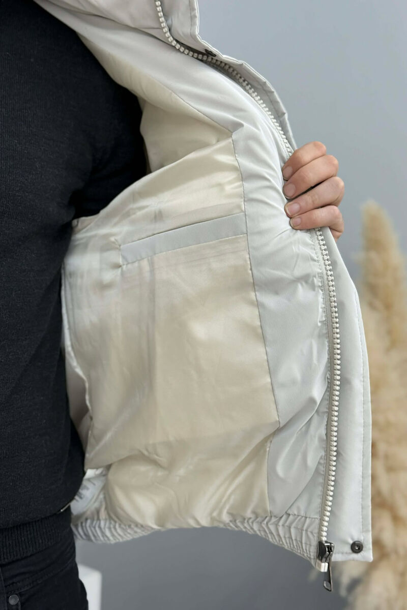 XHUP I THJESHTE I SHKURTER PER MESHKUJ NE NGJYRE GRI - 5