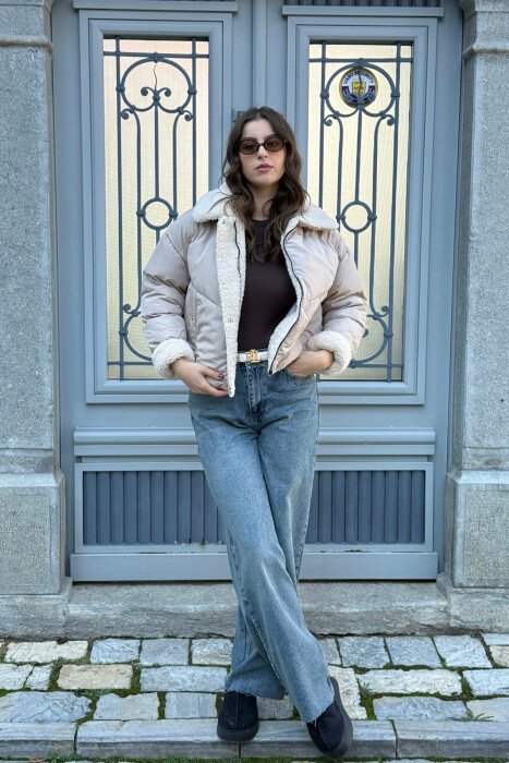 XHUP I THJESHTË PËR FEMRA NË NGJYRËN BEZHË - KLAUDIO FASHION