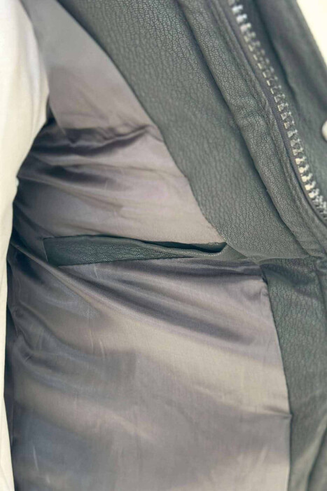 XHUP LEKURE PËR MESHKUJ NË NGJYRË ZEZË - 4