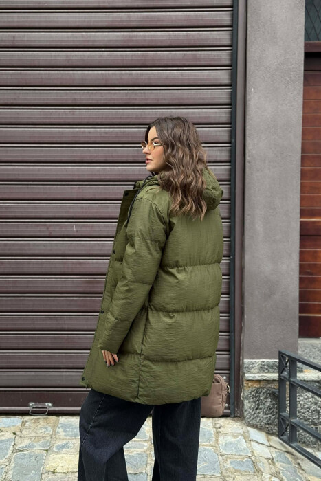 XHUP ME KAPUC PËR FEMRA NË NGJYRËN JESHILE - 3