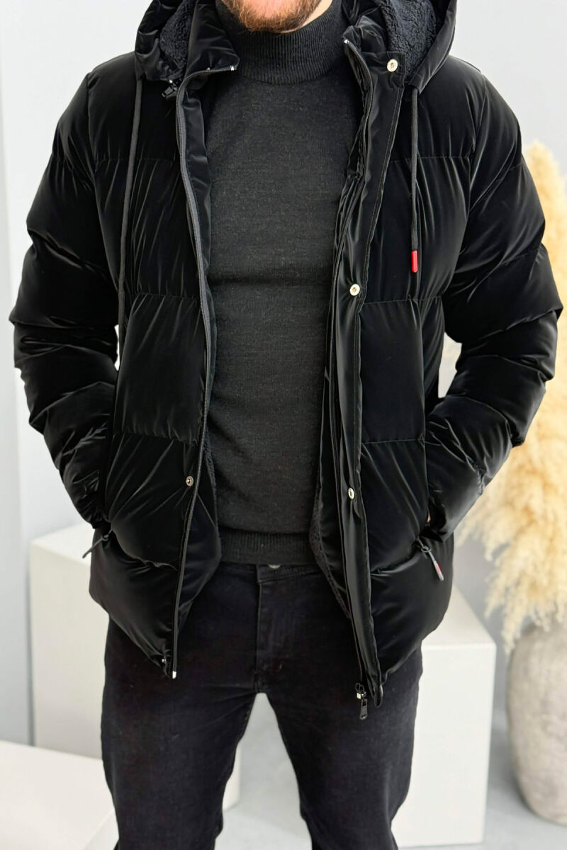 XHUP NJE NGJYRESH ME KAPUÇ DHE PUSH PER MESHKUJ NE NGJYRE TE ZEZE - 1