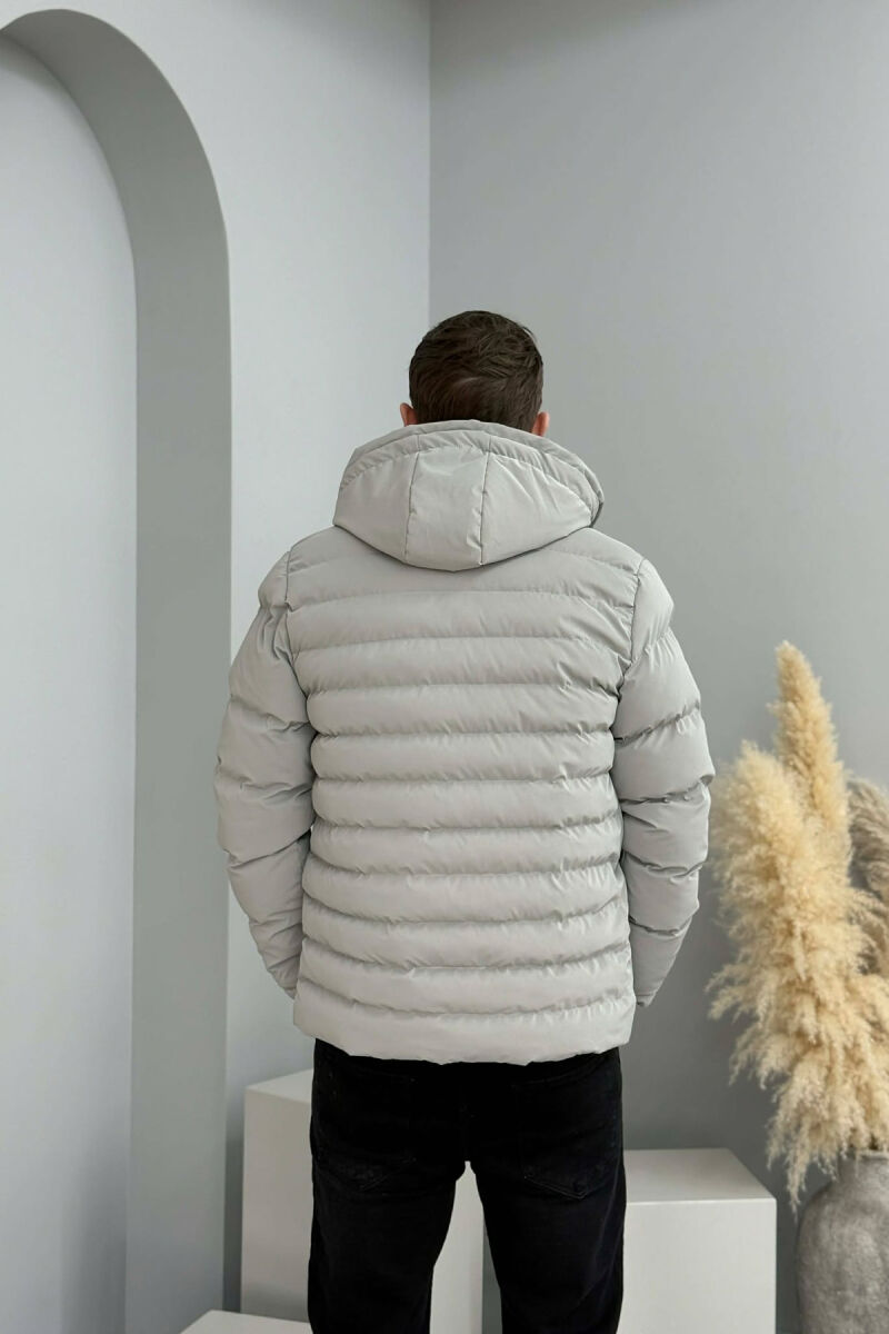 XHUP NJE NGJYRESH ME PUSH DHE ZINXHIR PER MESHKUJ NE NGJYRE GRI - 6