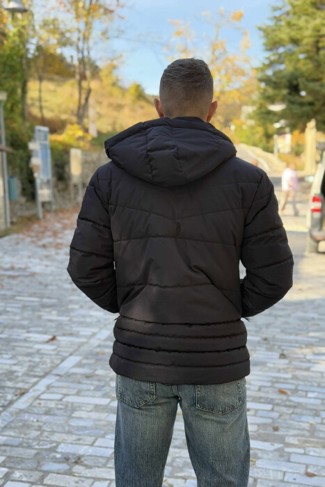 XHUP NJË NGJYRËSH ME PUSH PËR MESHKUJ NË NGJYRËN E ZEZË - 5