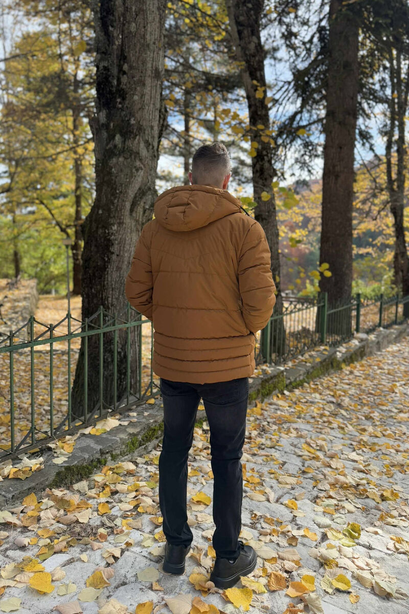 XHUP NJË NGJYRËSH ME PUSH PËR MESHKUJ NË NGJYRËN KAFE - 4