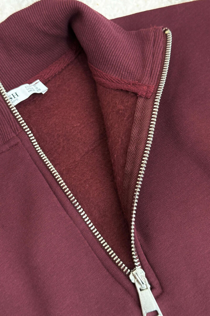 ZIPPER NECK CROPPED FLUFFY WOMEN SWEATSHIRT BURGUNDY/VISHNJE - 3