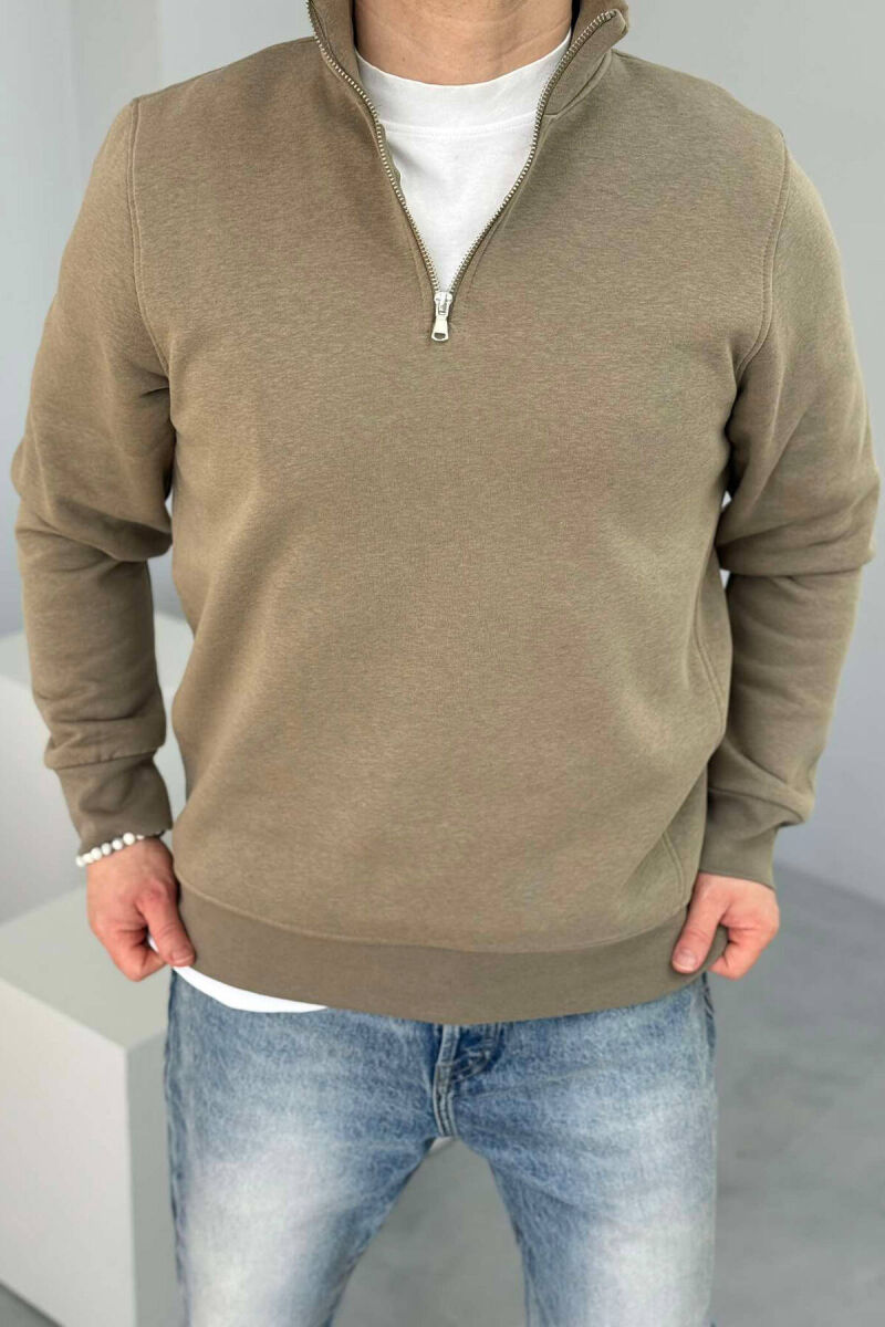 ZIPPER NECK FLUFFY MEN SWEATSHIRT IN OLIVE COLOR - 1