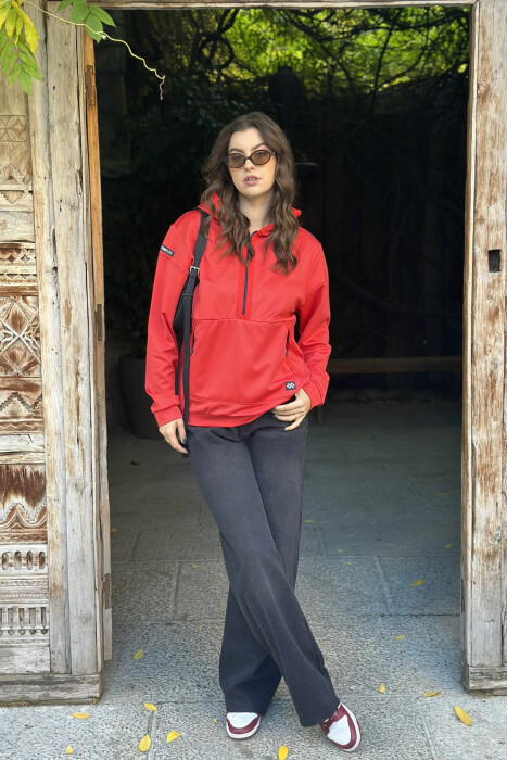 ZIPPER NECK ONE COLOR WOMEN HOODIE RED/E KUQE - KLAUDIO FASHION