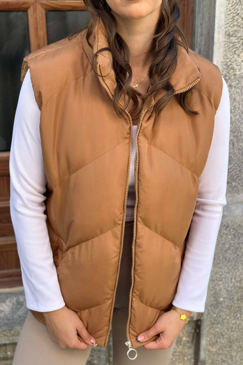 ZIPPER ONE COLOR WOMEN VEST BROWN/KAFE - 1