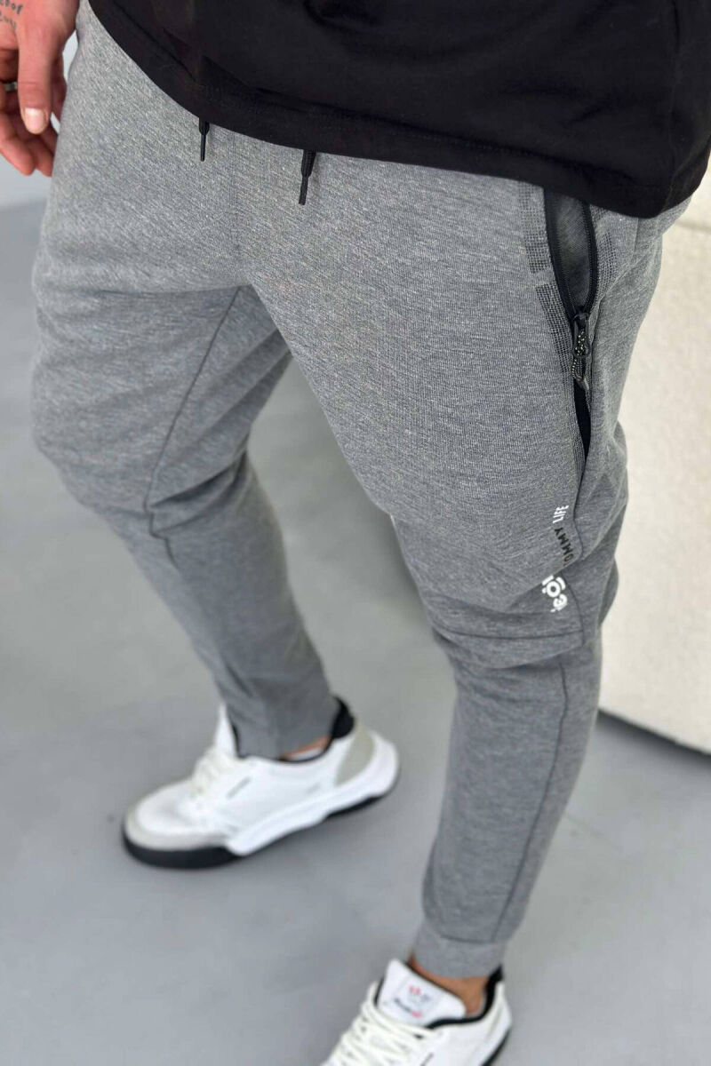 ZIPPER POCKET COTTON MEN SWEATPANTS IN GREY COLOR - 2