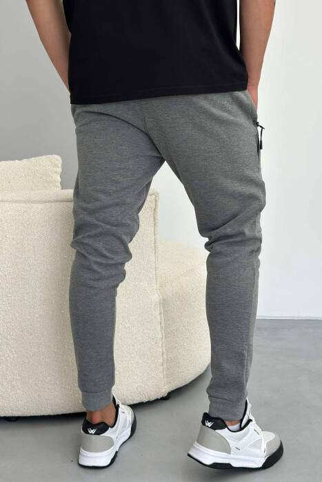 ZIPPER POCKET COTTON MEN SWEATPANTS IN GREY COLOR - 5