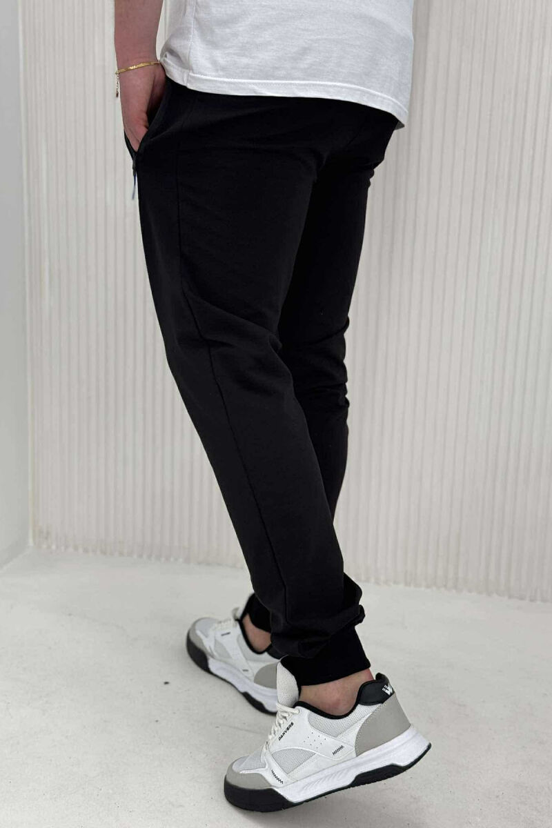 ZIPPER POCKETS ONE COLOR MEN JOGGERS BLACK/ E ZEZE - 4
