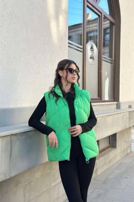 ZIPPER WOMEN VEST IN GREEN COLOR - 3